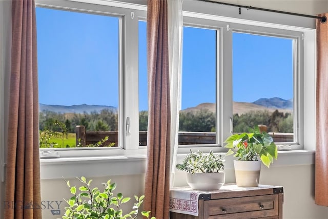 818 N 13th St, Livingston, MT 59047 - detailed view of mountains