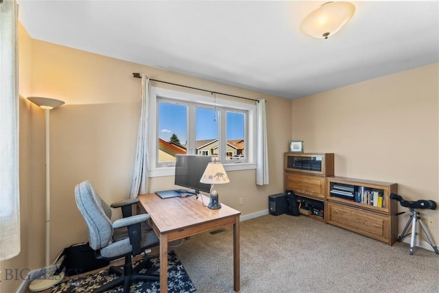 818 N 13th St, Livingston, MT 59047 - office area with carpet floors and baseboards