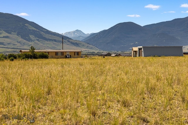 20 Black Hawk, Livingston, MT 59047