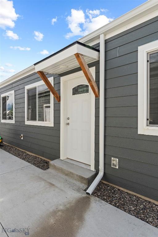 402 Brookline St Unit B, Livingston, MT 59047 - entrance to property