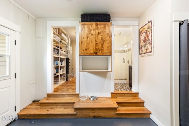 2 Harris Pl, Livingston, MT 59047 - hallway featuring wood finished floors and baseboards