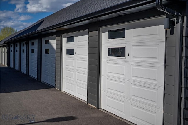 2221D Willow Dr Unit 128, Livingston, MT 59047 - view of garage