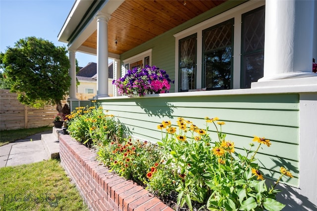 716 W Pine St, Missoula, MT 59802 - view of covered porch