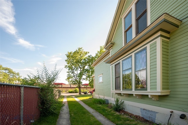 716 W Pine St, Missoula, MT 59802 - view of side of home featuring crawl space