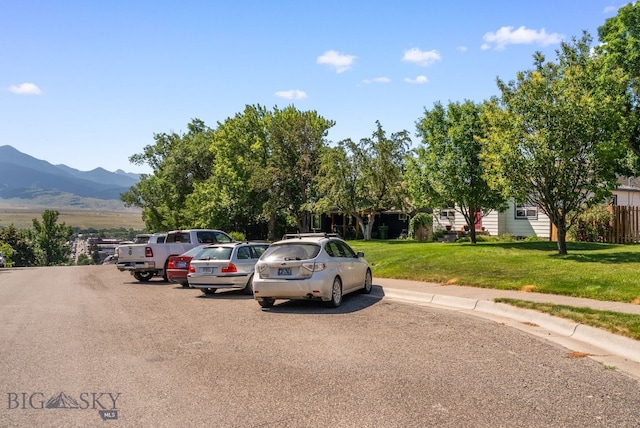 531 N Main St, Livingston, MT 59047 - uncovered parking lot with a mountain view