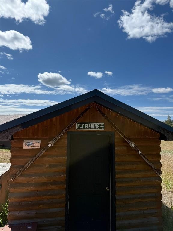 1364 Mcclellan Rd, West Yellowstone, MT 59758 - view of outbuilding