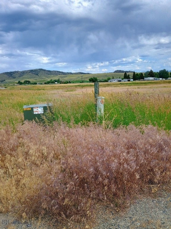 6 Buckboard Dr, Sheridan, MT 59749