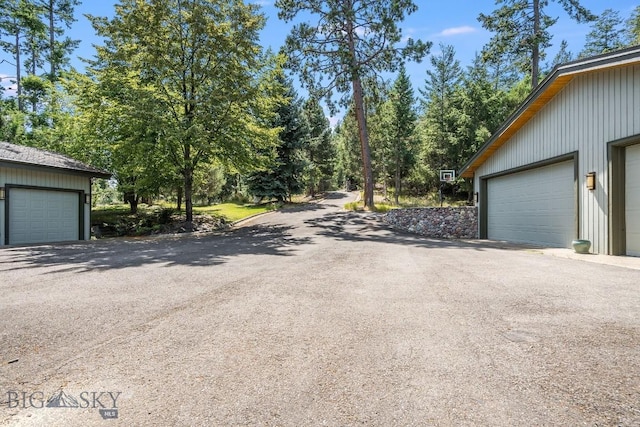 953 Angel Point Rd, Lakeside, MT 59922 - view of garage