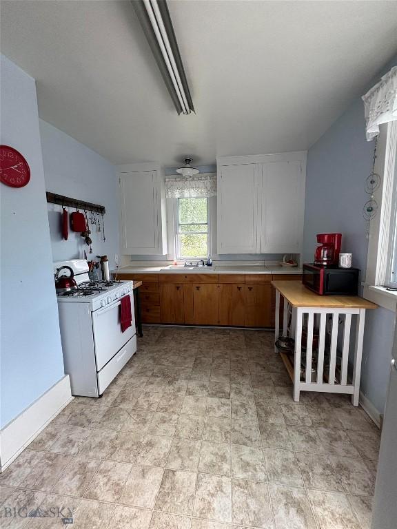 111 N Division, Whitehall, MT 59759 - photo 5