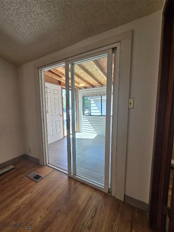 617 E Callender St, Livingston, MT 59047 - photo 15