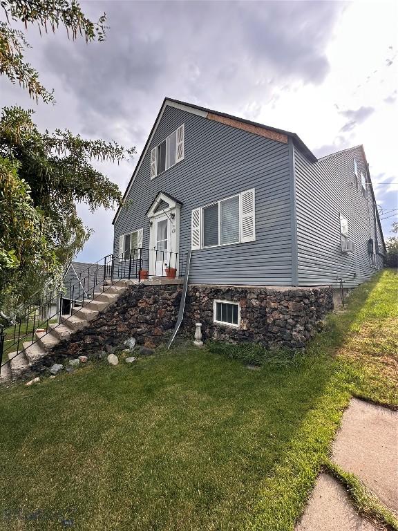 631 S Clark St, Butte, MT 59701 - photo 1