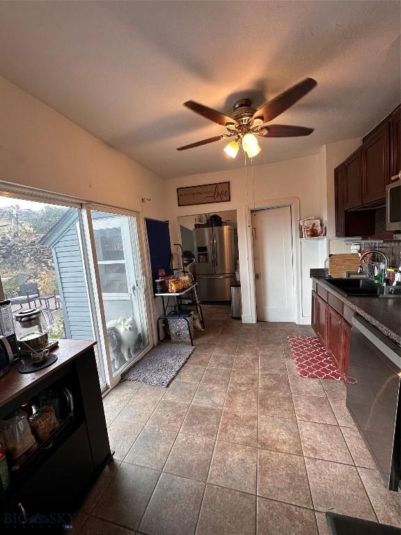 631 S Clark St, Butte, MT 59701 - photo 9
