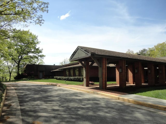 Listing photo 3 for 5566 Hunt Camp Rd, Roanoke VA 24018