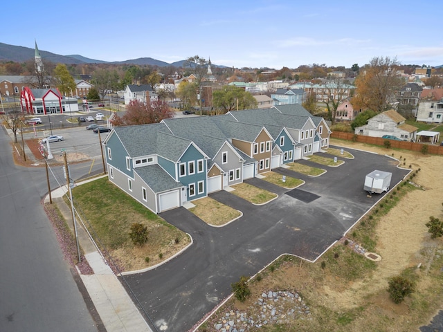 bird's eye view with a mountain view