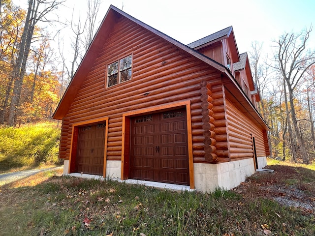 565 Misty Mountain Ln, Roanoke, VA 24012