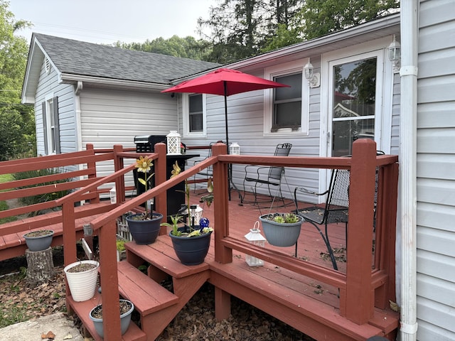 4007 Callaghan Cir, Covington, VA 24426 - view of wooden terrace