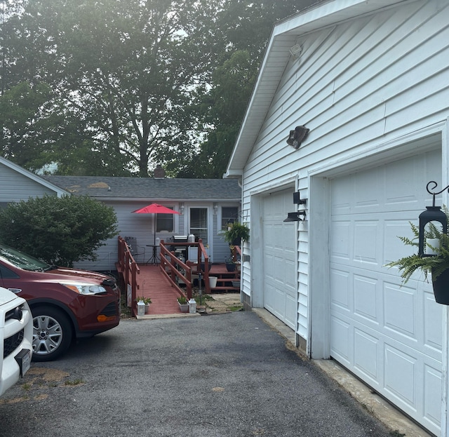 4007 Callaghan Cir, Covington, VA 24426 - garage featuring driveway