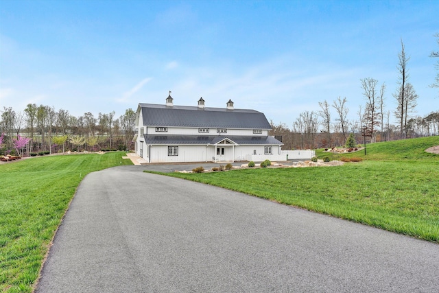 view of front of house with a front yard