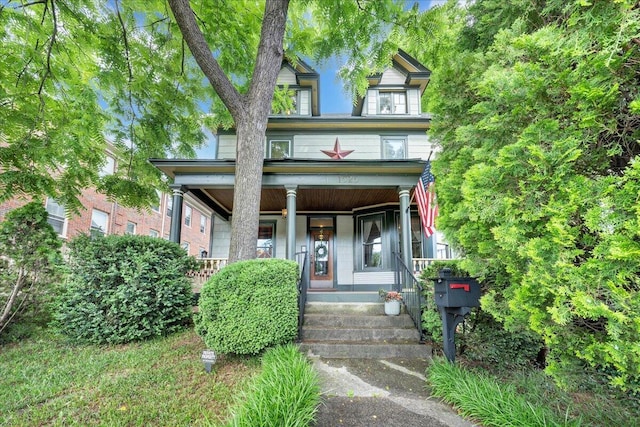 view of front facade with a porch