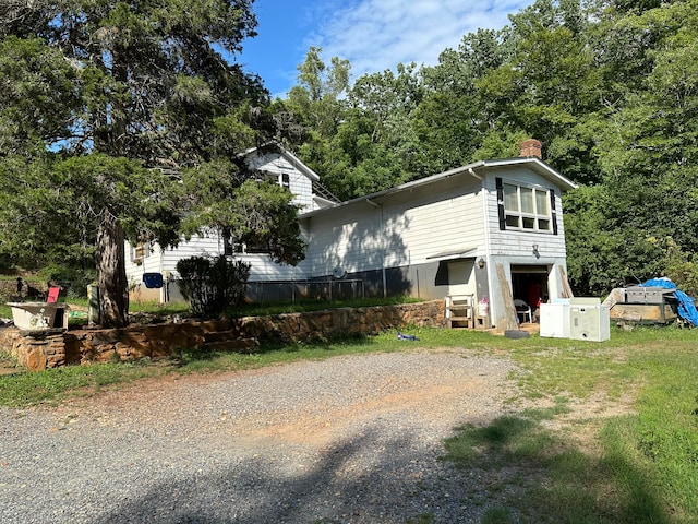 view of home's exterior