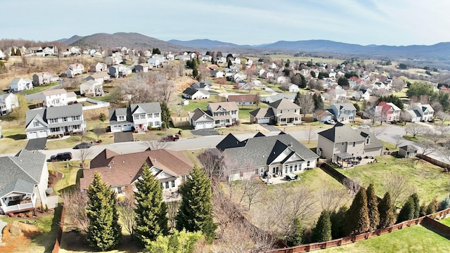 drone / aerial view featuring a mountain view