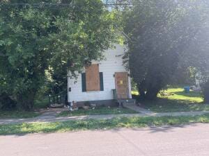 view of obstructed view of property