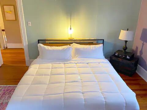 bedroom featuring hardwood / wood-style floors