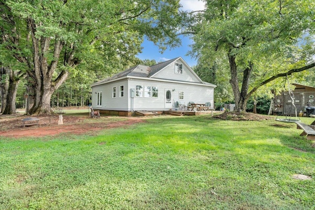 exterior space with a yard