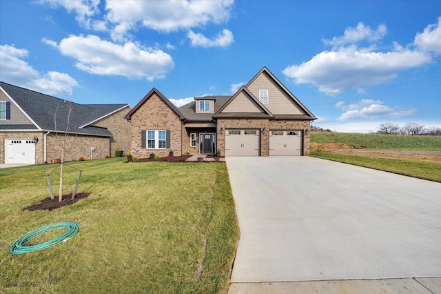 craftsman-style house featuring a front yard