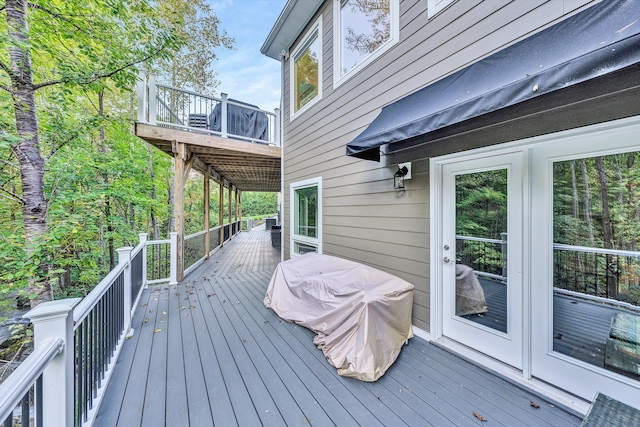 view of wooden deck