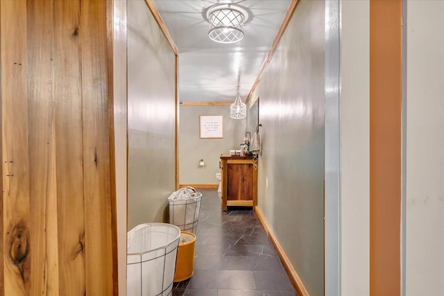 bathroom featuring crown molding