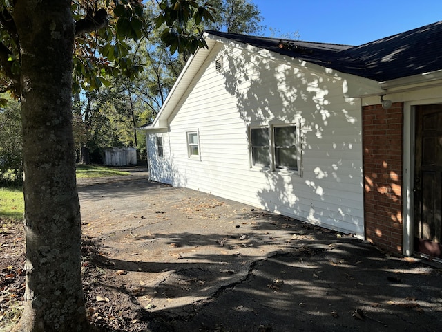 view of home's exterior