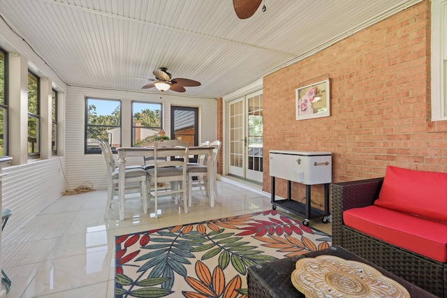 view of sunroom / solarium