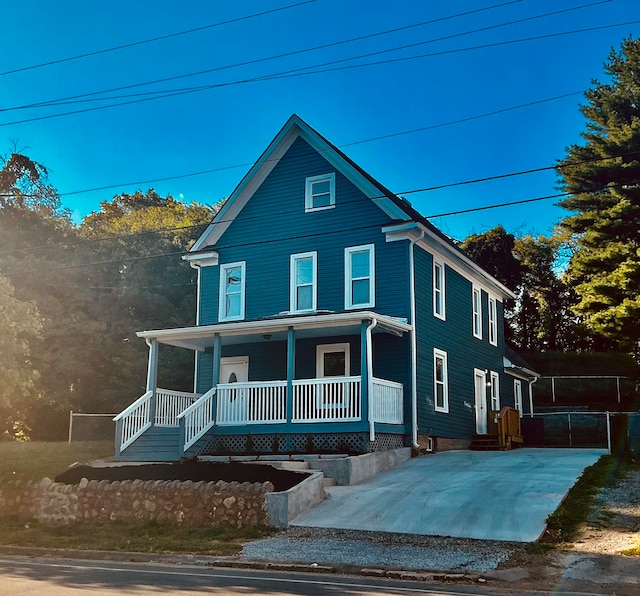 view of front of property with covered porch