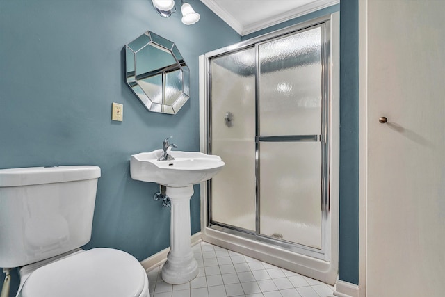 bathroom with a shower with door, toilet, tile patterned floors, and ornamental molding