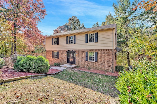 view of front of house with a front yard