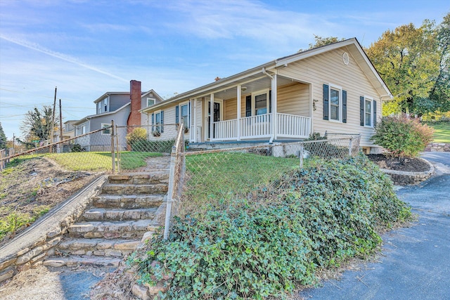 view of front of home with covered porch