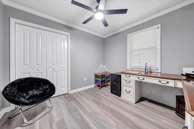 office space featuring light hardwood / wood-style floors, ceiling fan, and crown molding