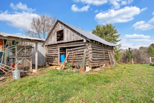 view of outbuilding