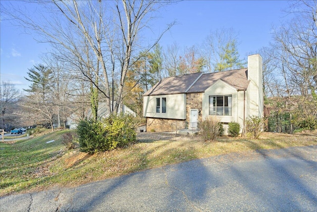 view of front of home