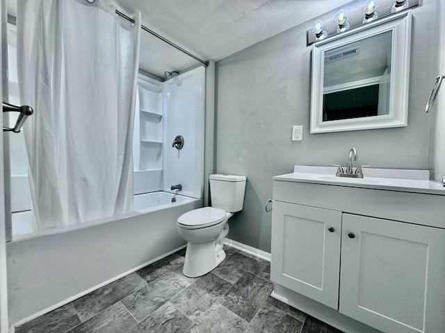 full bathroom featuring baseboards, visible vents, toilet, shower / bath combination with curtain, and vanity