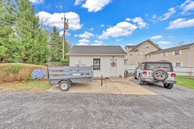 view of front of property