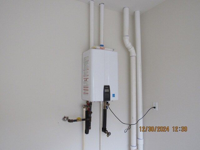 room details with tankless water heater