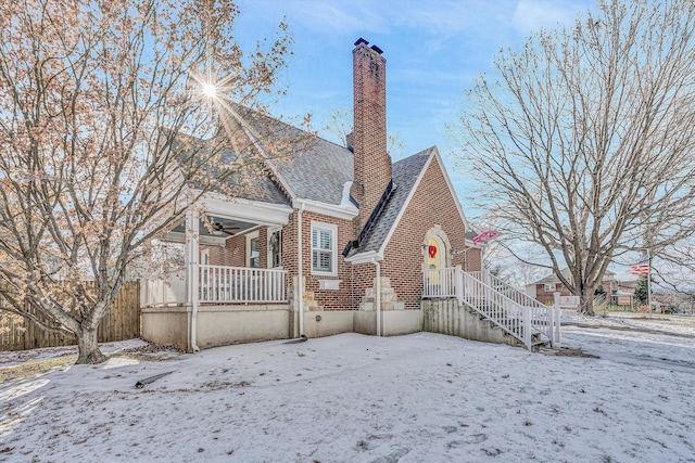 view of front of house with a porch