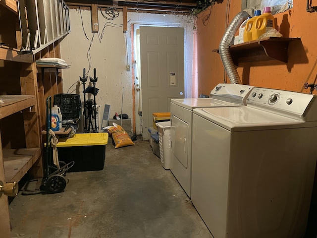 laundry area with independent washer and dryer