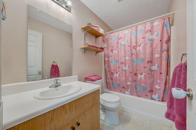 full bathroom featuring a textured ceiling, toilet, vanity, and shower / tub combo with curtain