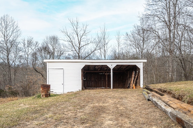 view of outbuilding