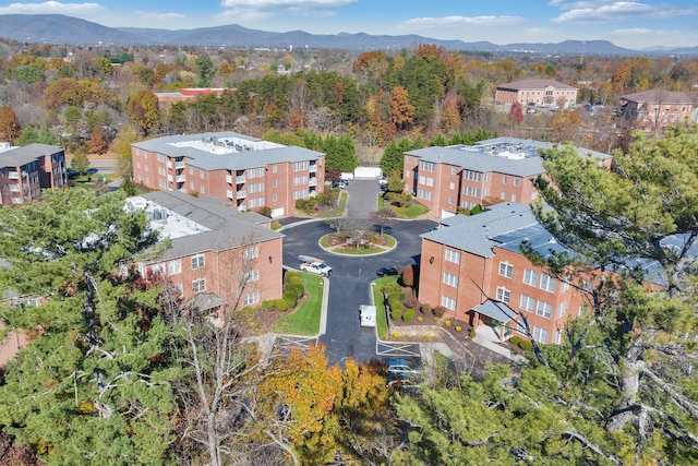 3040 Mcvitty Forest Dr Unit 211, Roanoke, VA 24018 - drone / aerial view featuring a mountain view