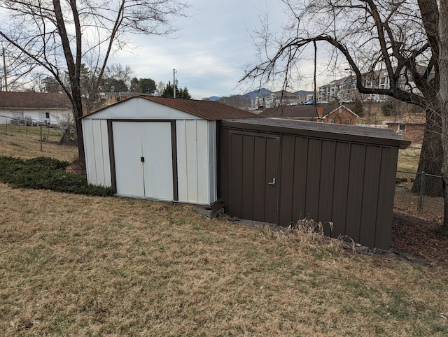 view of outdoor structure with a yard