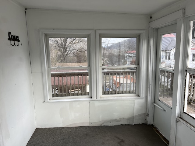 view of unfurnished sunroom